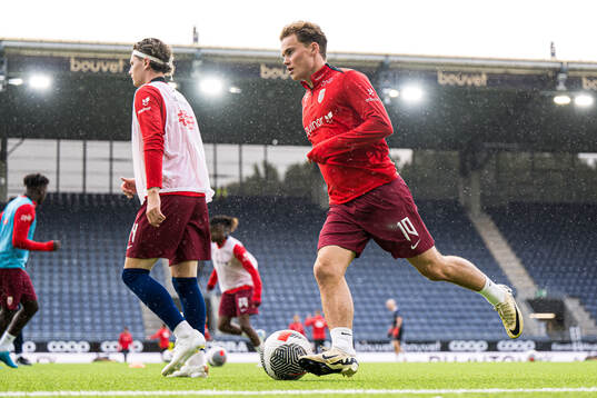 Kristian Fredrik Malt Arnstad of Norway warms up