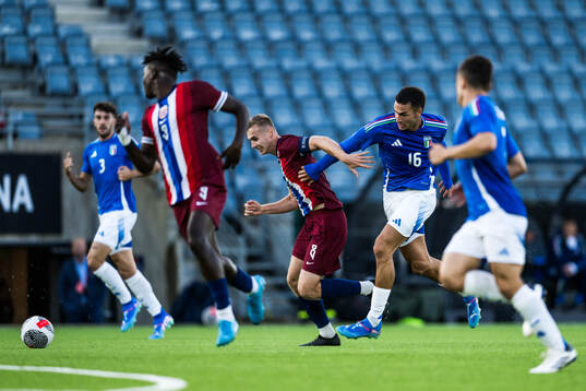 Sivert Heggheim Mannsverk of Norway and Diego Coppola of