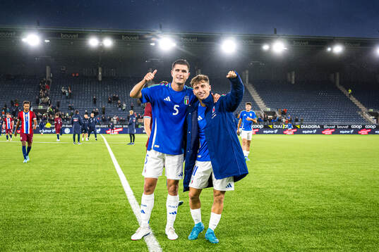 Lorenzo Pirola and Tommaso Baldanzi of Italy celebrates