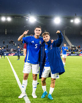 Lorenzo Pirola and Tommaso Baldanzi of Italy celebrates