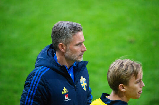 Sveriges förbundskapten Axel Kjäll och Pontus Dahbo i U20