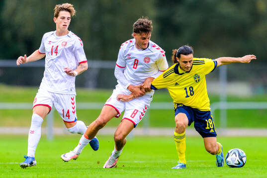 Valdemar Byskov, Silas Andersen and Andreas Nibe of Denmark