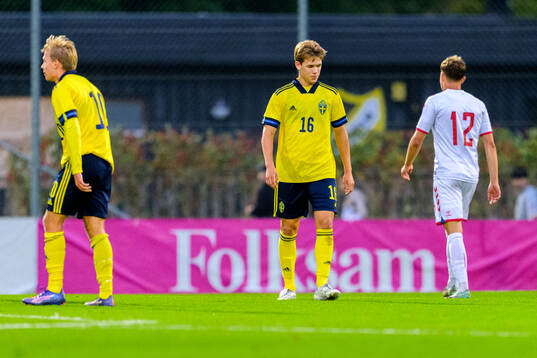 Ture Sandberg of Sweden looks dejected