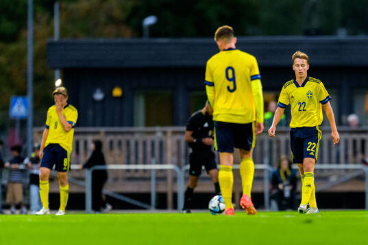 Lukas Kjellnäs of Sweden looks dejected