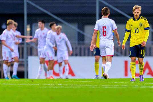 Pontus Dahbo of Sweden looks dejected