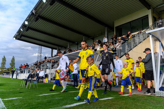 Elison Makolli of Sweden