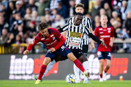 Bläddra bland fler bilder av Fotboll, Superettan, Landskrona - Öster