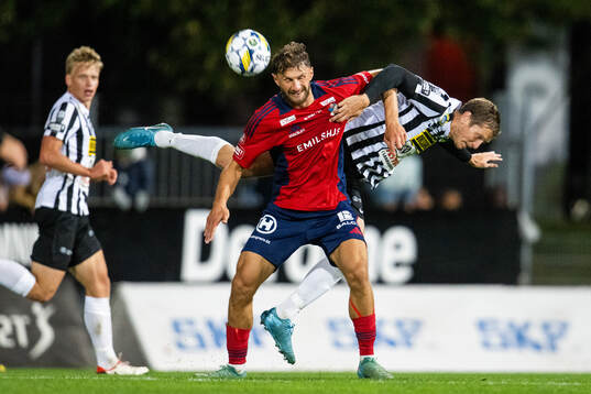 Landskronas Philip Andersson mot Östers Alibek Aliev