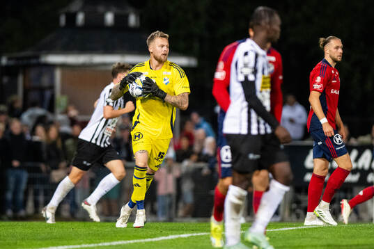 Östers målvakt Robin Wallinder