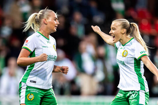 Hammarbys Cathinka Tandberg  jublar