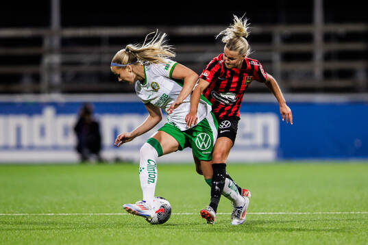 Hammarbys Eva Nyström och Brommapojkarnas Johanna Svedberg