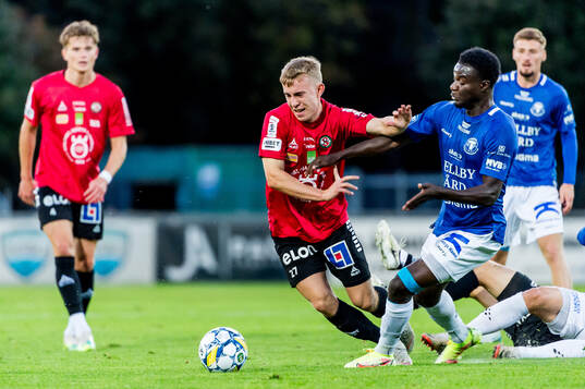 Örebros Valgeir Valgeirsson och Trelleborgs Samuel Asoma