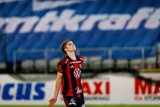 Östersunds Jakob Hedenquist jublar