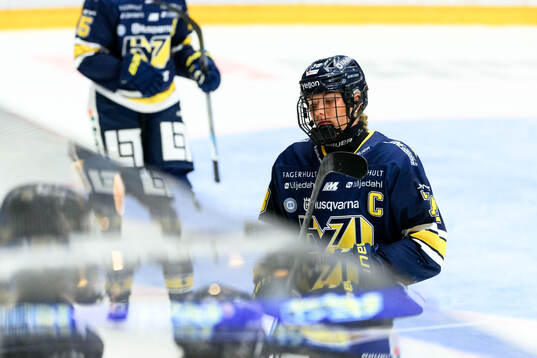 HV71s Elin Svensson deppar