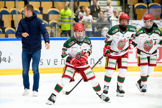 Modos Ebba Berglund deppar