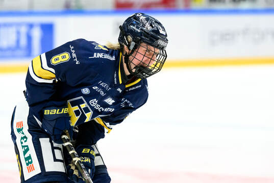 HV71s Hilda Svensson deppar