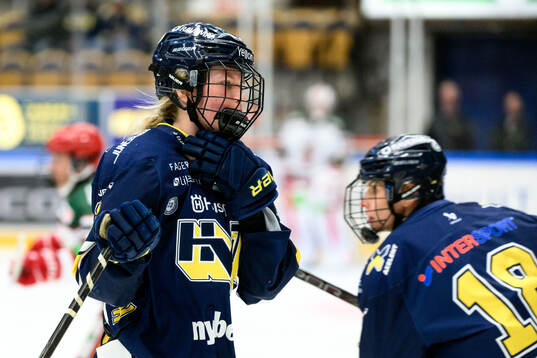 HV71s Hilda Svensson deppar