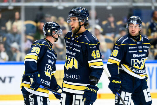 HV71s Joona Luoto deppar