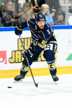 HV71s Mattias Tedenby