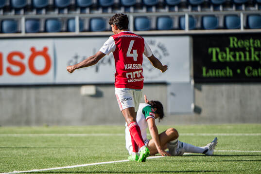 Sandvikens IFs Jonathan Karlsson jublar