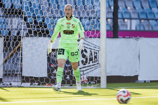 Häckens målvakt Loes Geurts