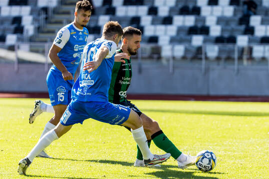 IK Oddevolds Liridon Kalludra och Varbergs Erion Sadiku