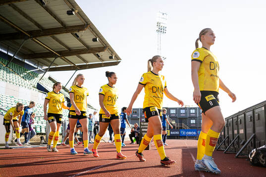 Thea Kyvåg, Emma Lindiwe Reshane, Kaia Bjelde Hjelmhaug
