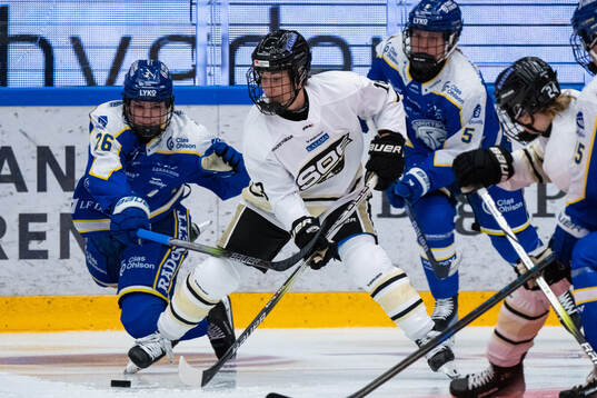 Leksands Vilma Nilsson och SDEs Gabriela Jones