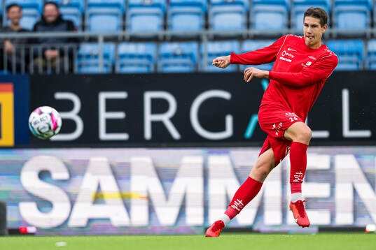 Eivind Helland of Brann warms up