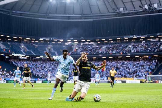 Malmö FFs Taha Ali och AIKs Alexander Milosevic