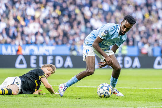 AIKs Anton Salétros och Malmö FFs Taha Ali