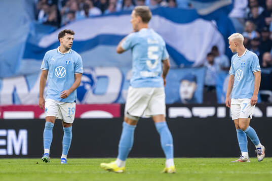 Malmö FFs Colin Rösler och Otto Rosengren deppar