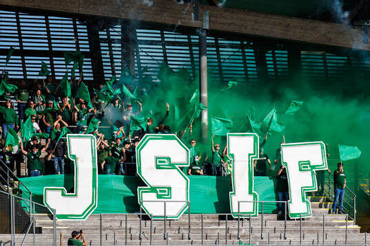Jönköpings Södras supportrar med tifo