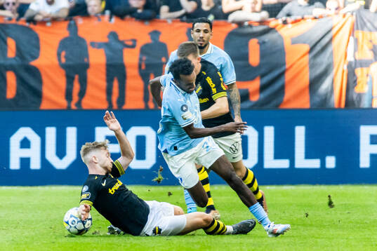 AIKs Eskil Edh och Malmö FFs Taha Ali