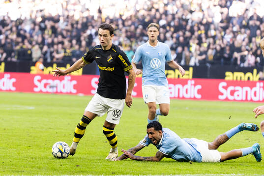 AIKs Bersant Celina och Malmö FFs Sergio Pena