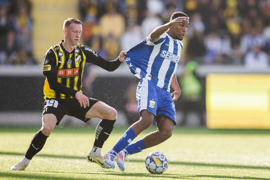 Häckens Julius Lindberg och IFK Göteborgs Paulos Abraham