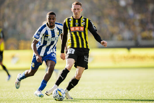 IFK Göteborgs Paulos Abraham och Häckens Julius Lindberg