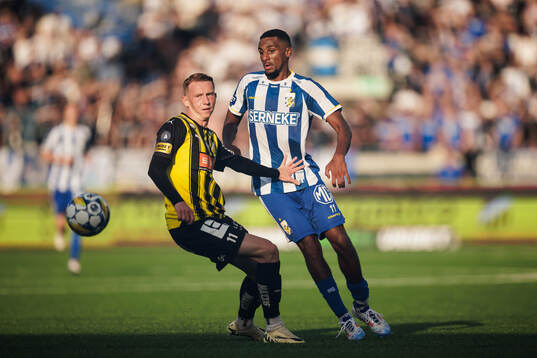 Häckens Julius Lindberg och IFK Göteborgs Paulos Abraham