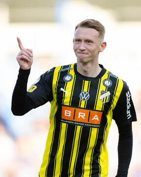 Häckens Julius Lindberg jublar