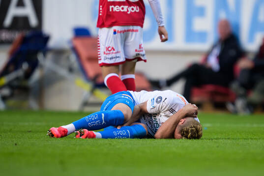 Värnamos Gustav Engvall har ont