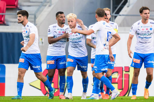 Värnamos Victor Larsson jublar