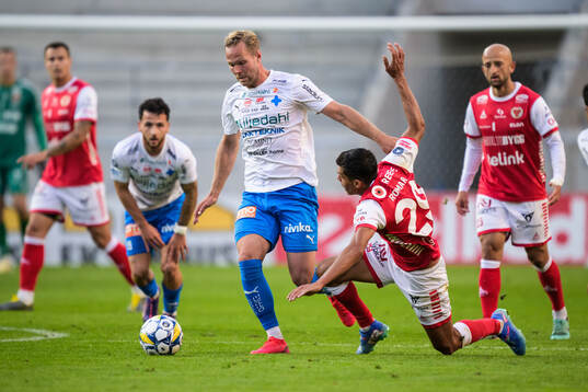 Värnamos Gustav Engvall och Kalmars Romario Pereira Sipiao