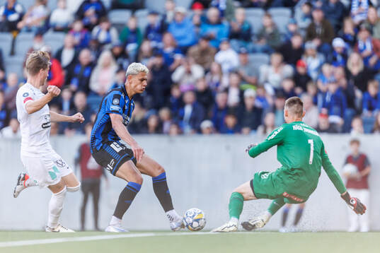 Sirius Yousef Salech gör 3-1 på Brommapojkarnas Lucas