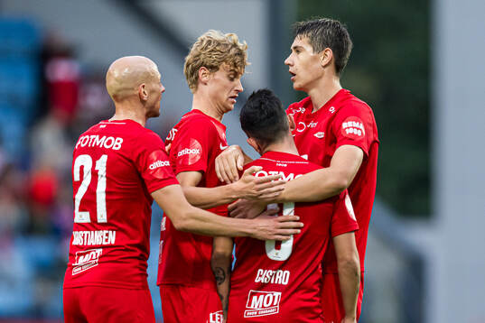 Niklas Fernando Castro of Brann celebrates