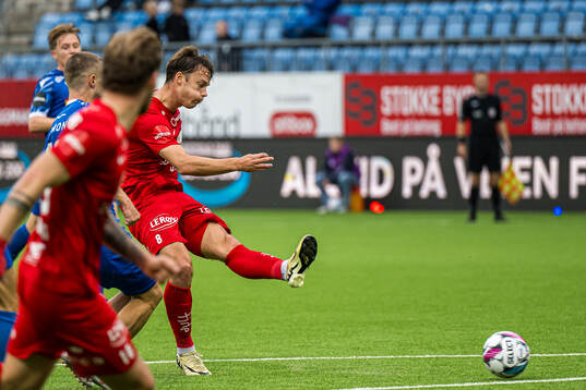 Felix Horn Myhre of Brann scoring the 1-1 goal
