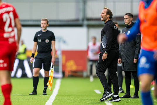 Hans Erik Ødegaard, head coach of Sandefjord, reacts