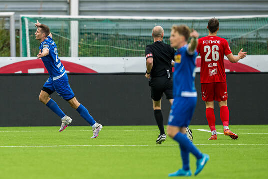 Stefan Ingi Sigurdarson of Sandefjord celebrates