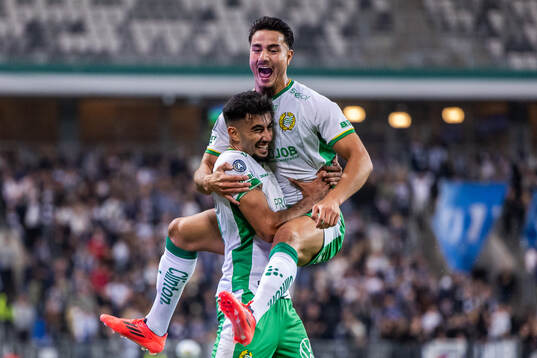 Hammarbys Jusef Erabi gör 1-0 och jublar med Montader