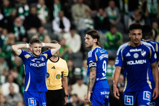 IFK Norrköpings Amadeus Sögaard har ont