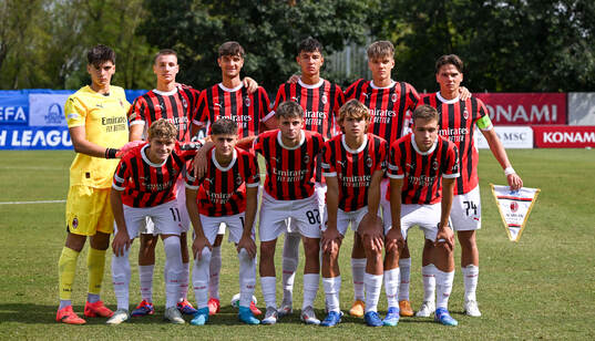 Milan teamgroup with Maximilian Ibrahimovic (11)